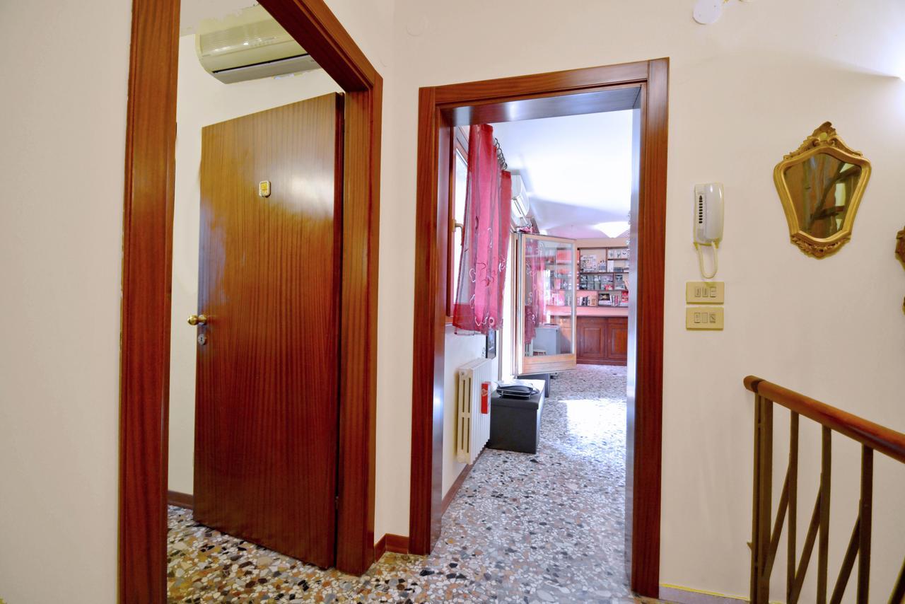 Ve.N.I.Ce Cera Casa Della Zia Apartment Venice Luaran gambar